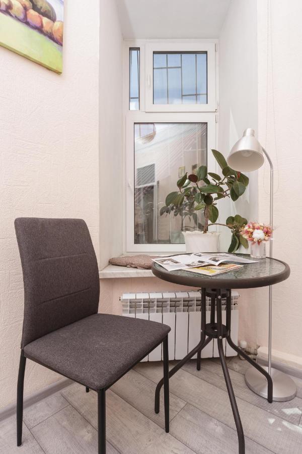 Comfortable Apartment In The Very Center Of Одесса Экстерьер фото